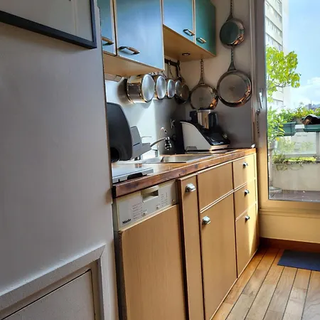 Apartament De Charme Avec Terrasse Proche 5eme Arrdt