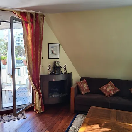 Apartament De Charme Avec Terrasse Proche 5eme Arrdt